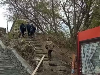 Восстановление лестницы на Речном вокзале оценили в один миллион рублей