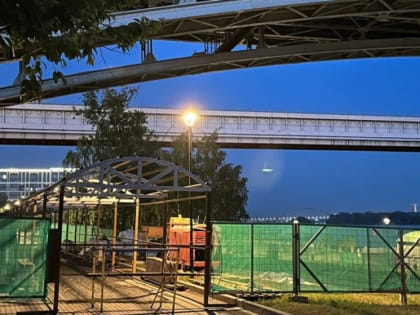 В Новосибирске начали строить вторую пешеходную галерею под Октябрьским мостом