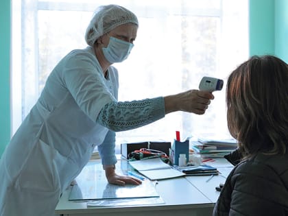 Новосибирские врачи сообщили, чем сейчас болеют жители региона