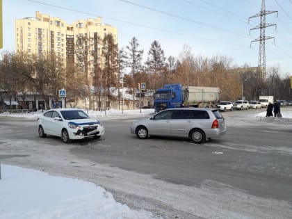 Двум перекресткам Академгородка хотят добавить по полосе