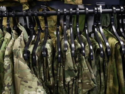 Бронежилет и бинокль отправил на СВО начальник управления мэрии Хорошунов