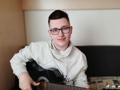 Игорь Соболев 7 лет назад получил тяжелую травму при спуске с горы на тюбинге