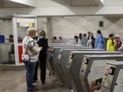 Жара и Пушкин заставили новосибирцев спуститься 6 июня в метро