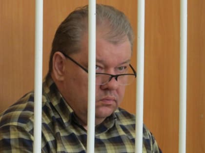 Полного оправдания попросили для себя экс-директор КБУ Бердска и его подельники
