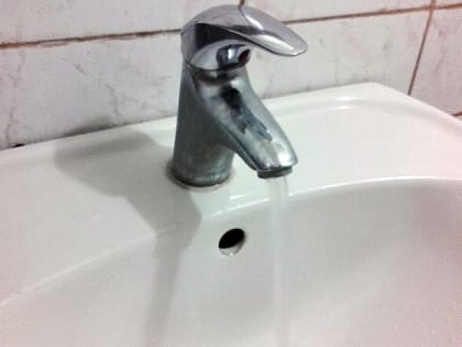 В 40 домах Микрорайона экстренно отключили горячую воду на 10 дней