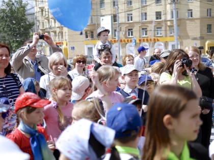 Подрядчика для организации детского праздника ищут в Новосибирске