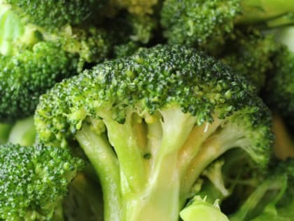 Чем кормить мозг для профилактики болезни, от которой нет лекарств