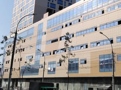 Мэрия Новосибирска выставила на торги огромный ТЦ-долгострой «Подсолнух»