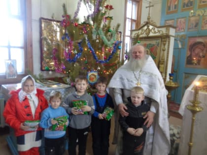 Рождественские богослужения  в ордынском храме “Неопалимая Купина”