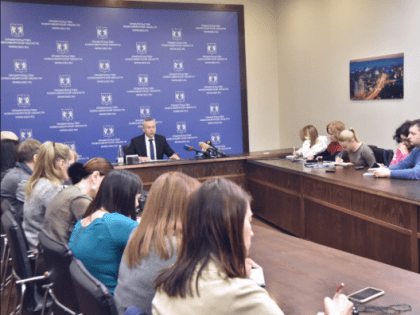 Губернатор Андрей Травников рассказал о решении поставленных Президентом задач в сфере здравоохранения