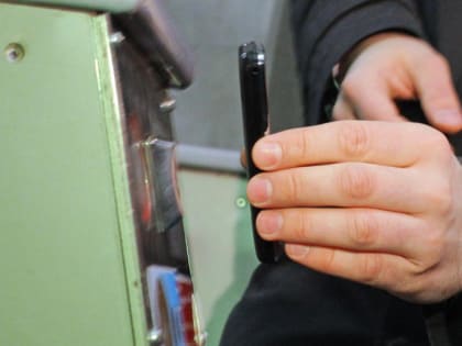 За загрузку карты «Мир» в смартфон сделают скидку в транспорте