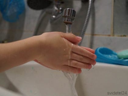 Снова отключили горячую воду в школе и 9 домах в Микрорайоне Бердска