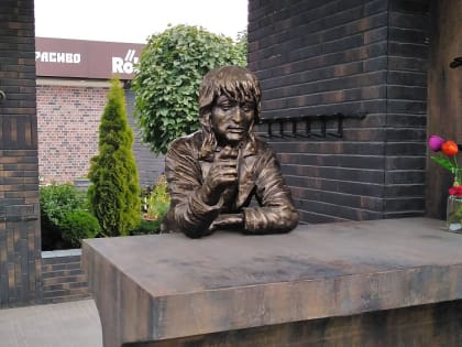 Если вы пропустили: электробусы, бумажные гусары и бабочки в квартире