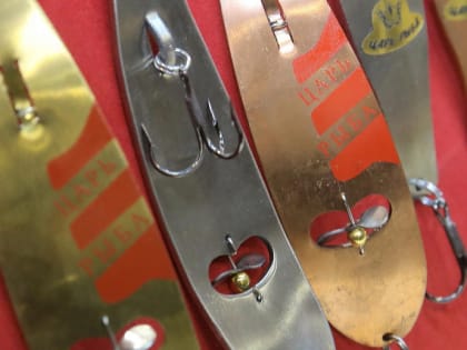 Пенсионер получил смертельный удар током через удочку на рыбаке