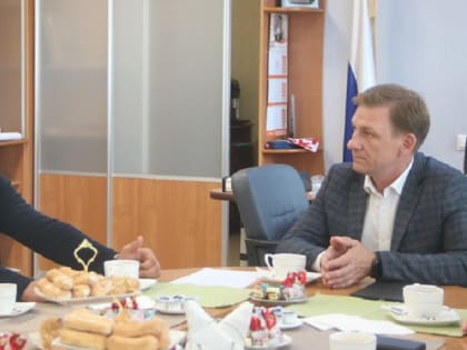 Глава Бердска встретился с Героем России Данияром Джартановым