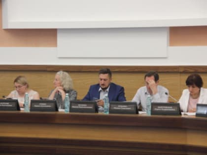 Городская трехсторонка: о трудоустройстве инвалидов, качестве и удобстве диспансеризации и итогах развития соцпартнерства