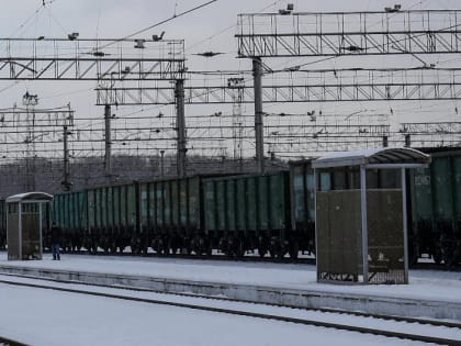 Неудобные для инвалидов остановки электрички нашли под Новосибирском
