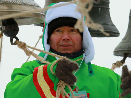 Фестивалем колокольных звонов отметили Рождество в новогодней столице