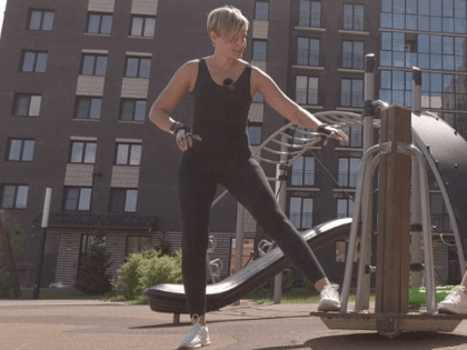 Фитнес во дворе: заниматься спортом можно даже на детской площадке