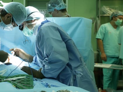 12-летнюю спортсменку с разрывом почки прооперировали в Новосибирске