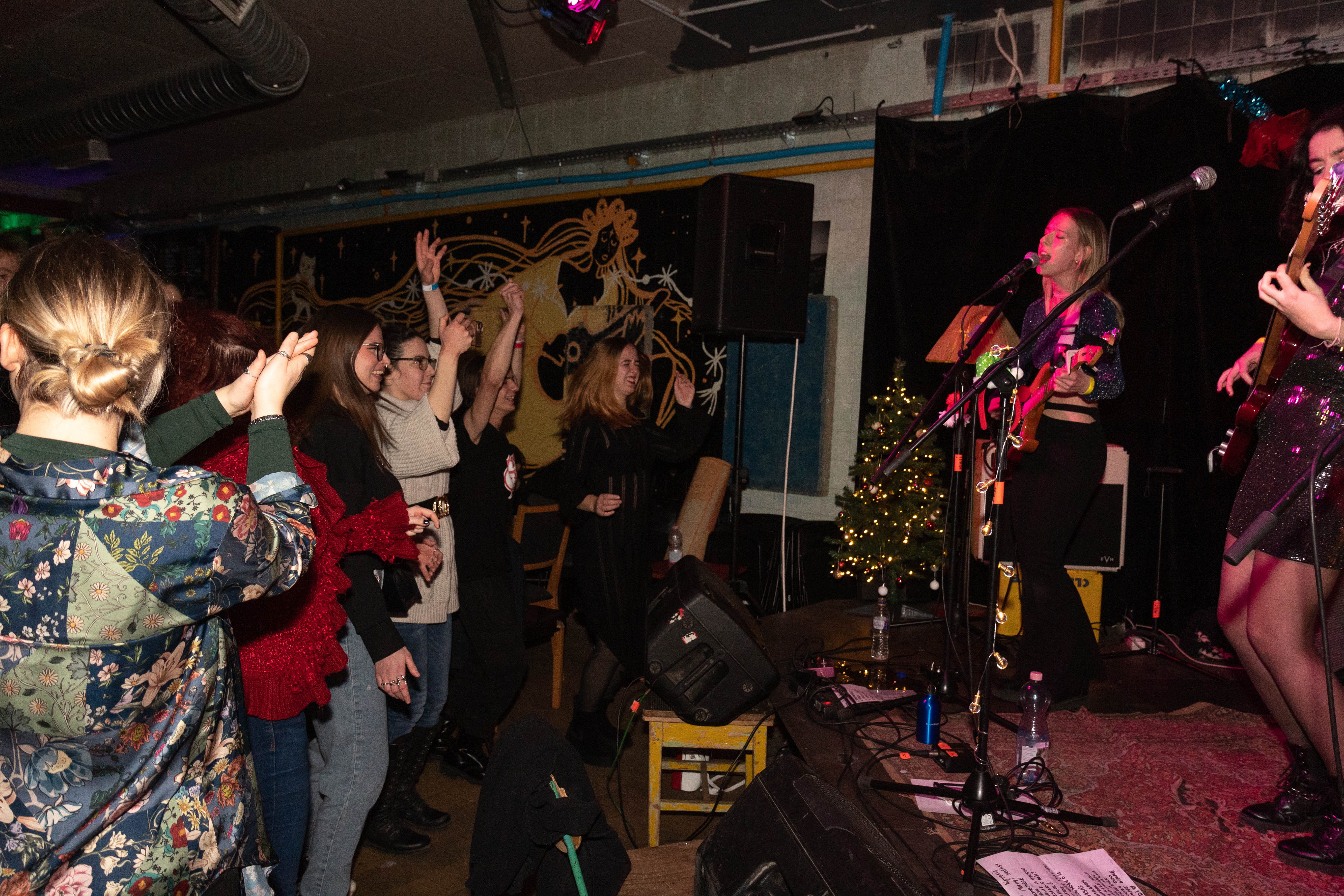 pár koncertfotó gyűjteménye - Image 75