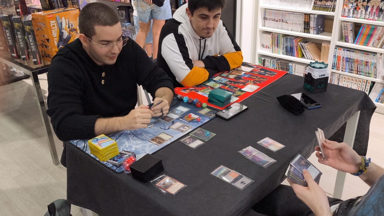 4 al 10 de Mayo Commander Braket 2 - 3 foto 5