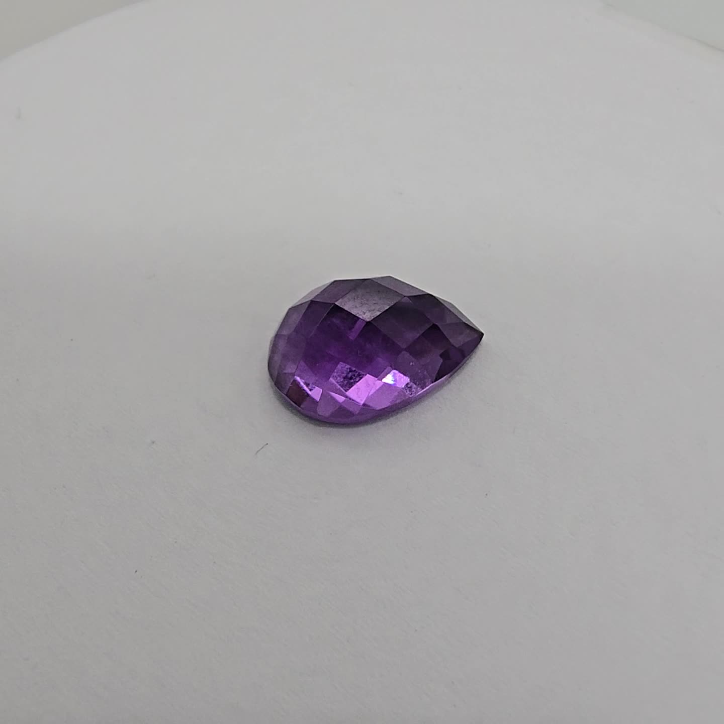 Anteprima video Ametista Taglio Goccia 10x15 mm - 6,45 ct