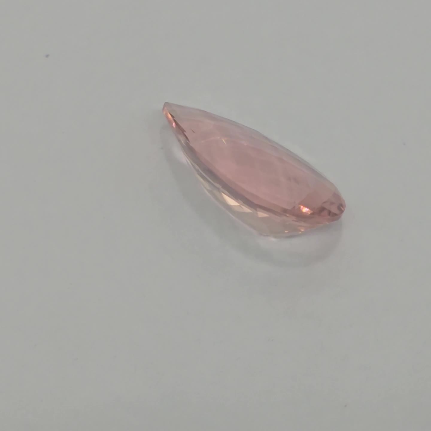 Anteprima video Quarzo Rosa Goccia 15x25mm - 15,72 ct