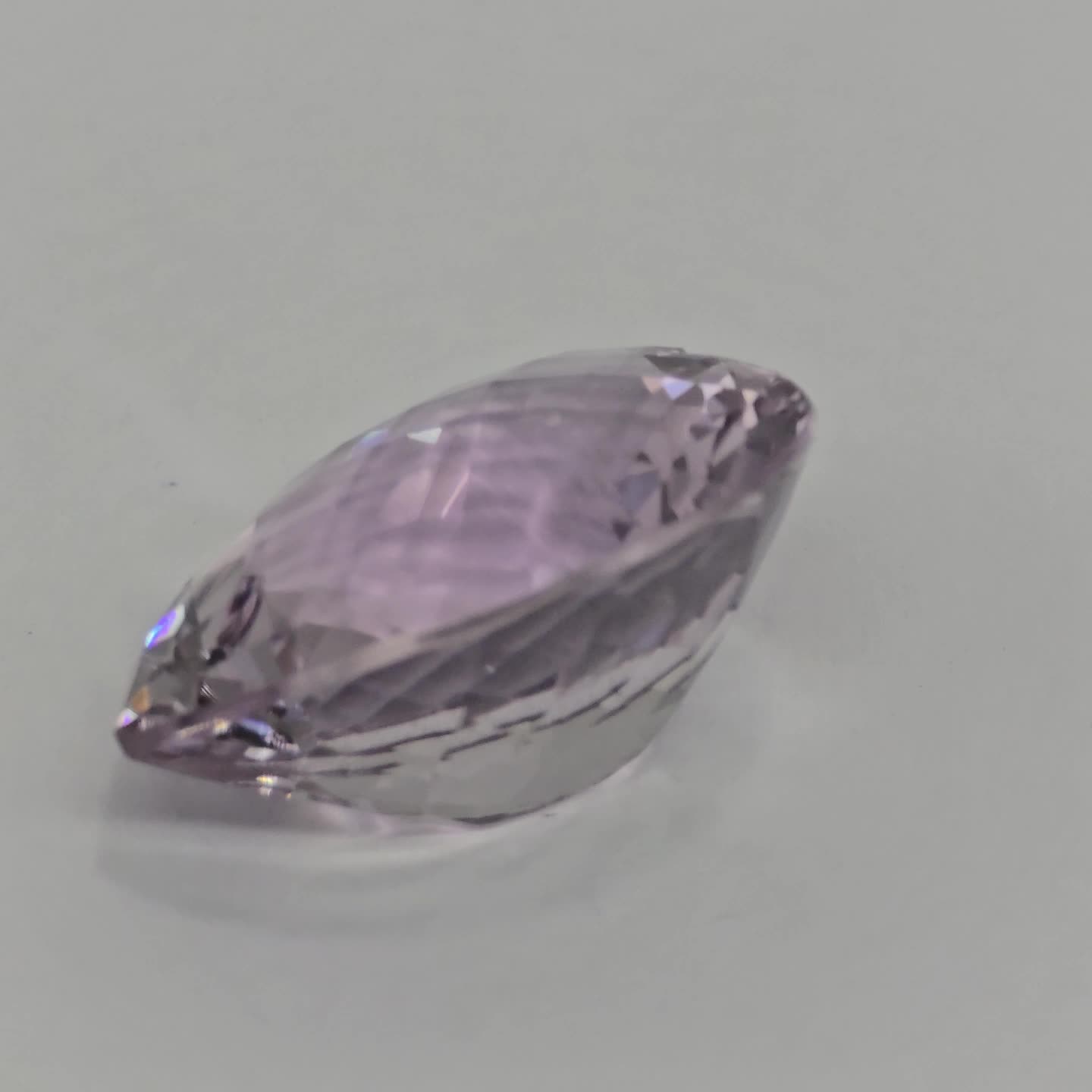 Anteprima video Ametista naturale a Cuore 20x20mm - 21,50 ct