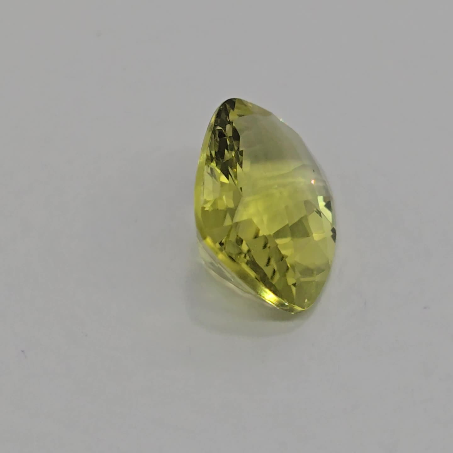 Anteprima video Quarzo Lemon  Taglio:  Cushon 12x16mm - 8,75 ct