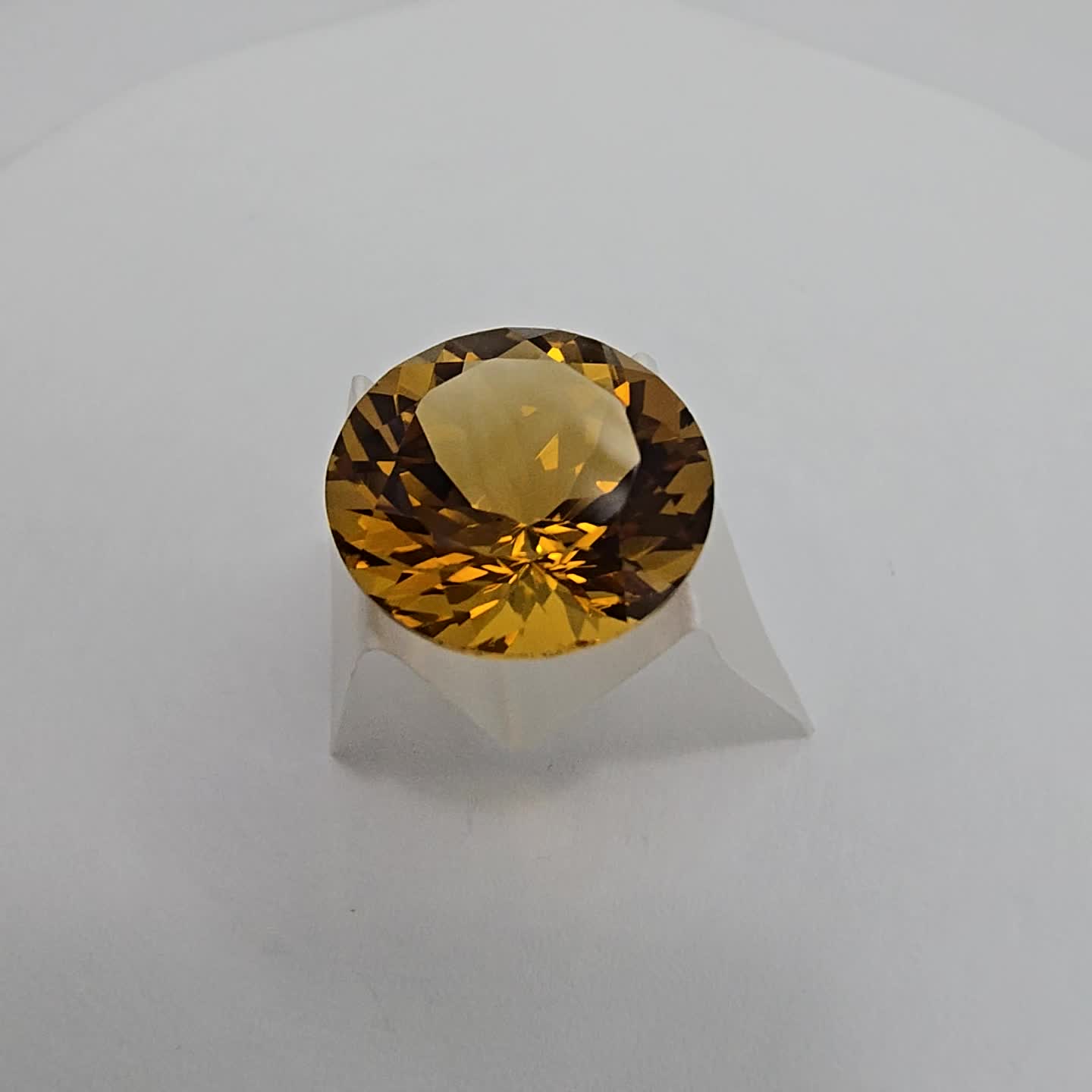 Anteprima video Citrino Taglio Rotondo 14 mm - 9,45 ct