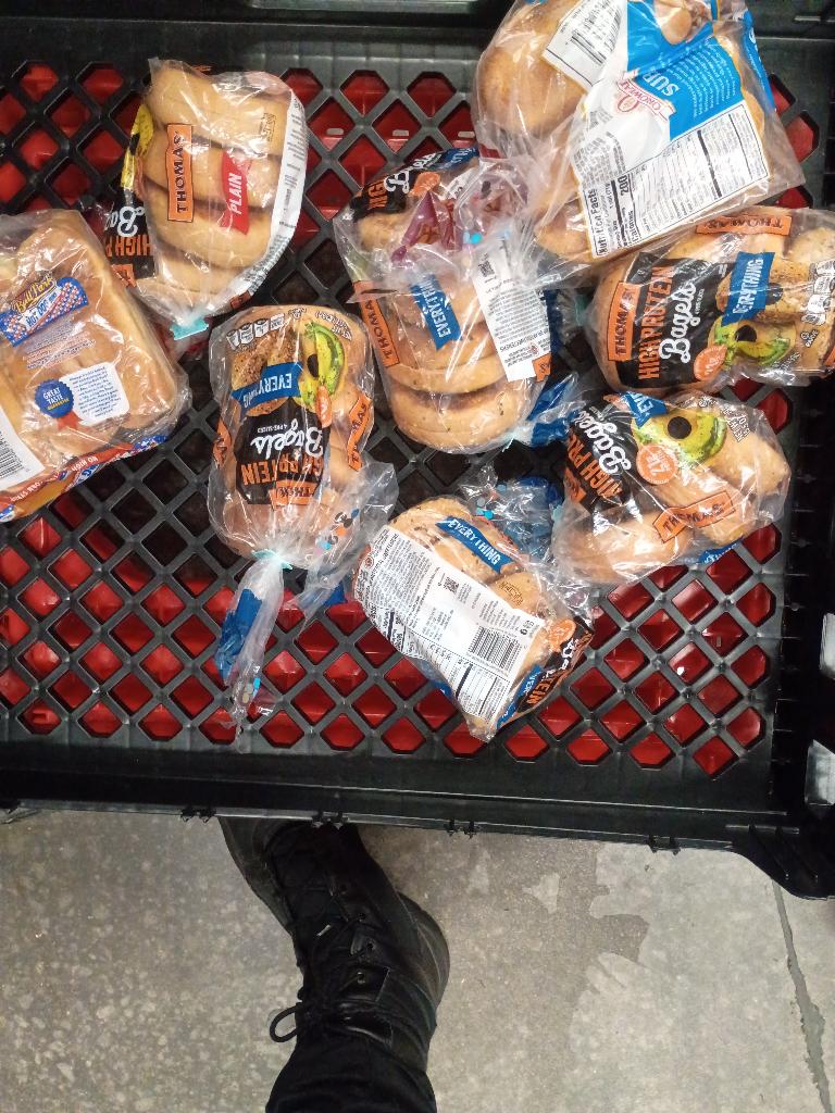 Professional merchandising shelf work