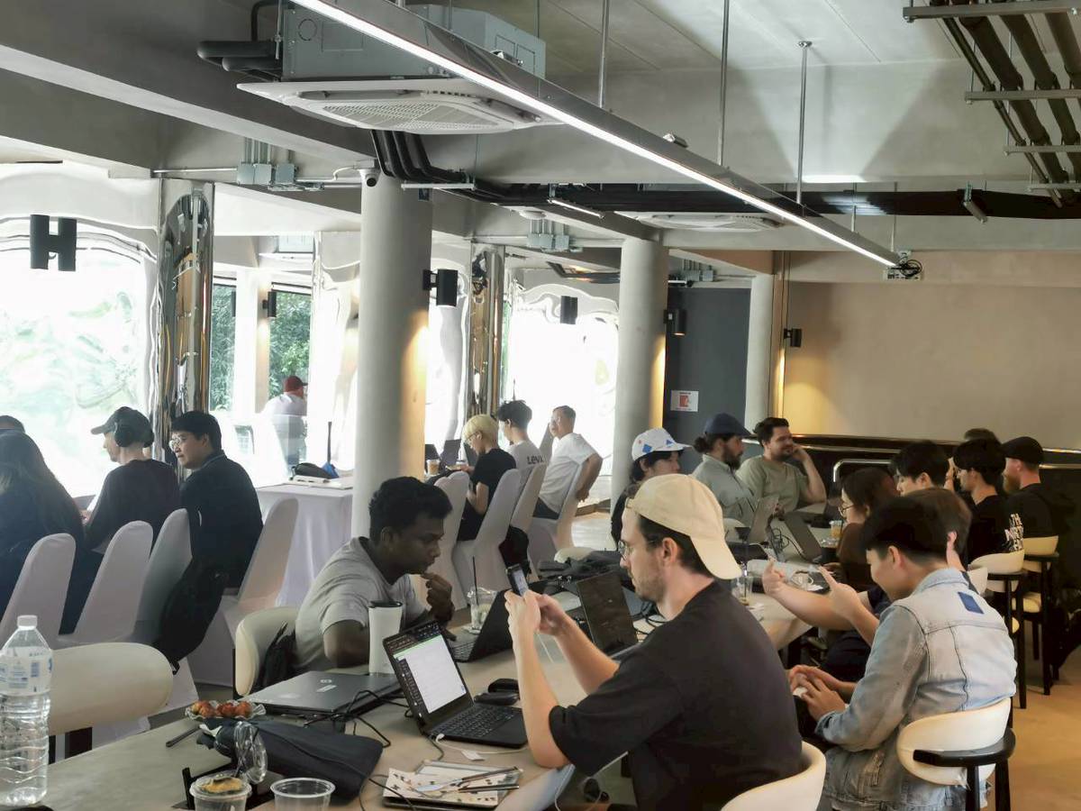 Cafe Cursor Bangkok @ UN:HOUR photo 5 (June 7, 2026)