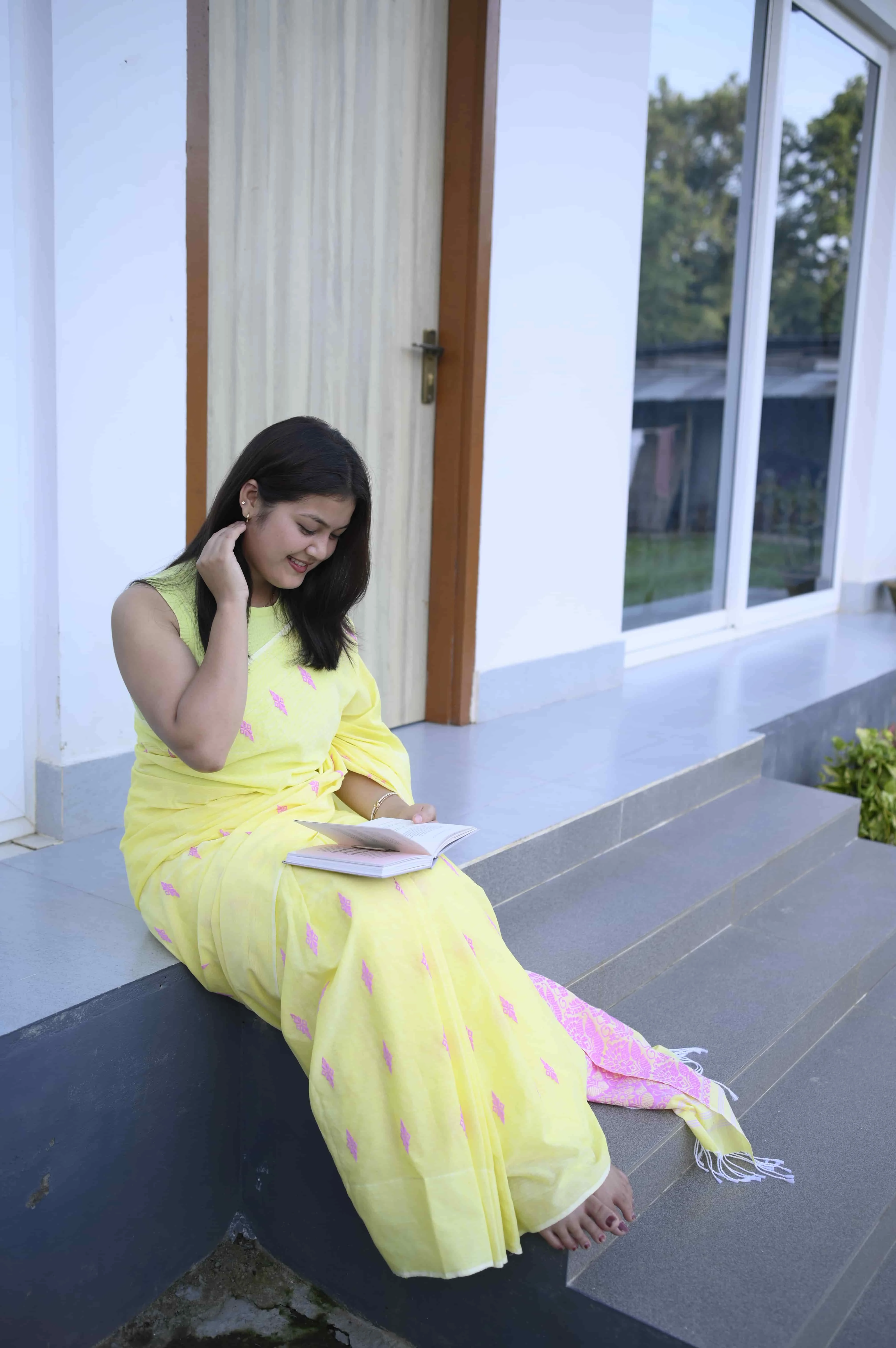Puhor : Assamese Handloom Yellow Cotton Saree with Pink Buta
