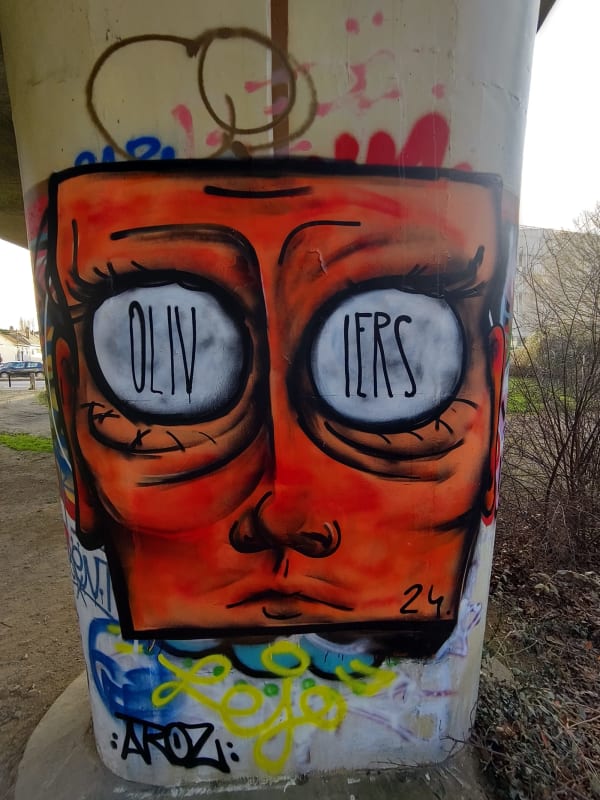 Oliv Iers