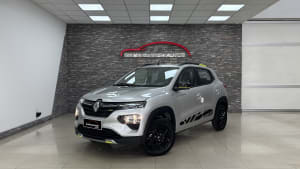 Renault KWID ICONIC OUTSIDER miniatura 1