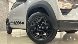 Renault KWID ICONIC OUTSIDER miniatura 11