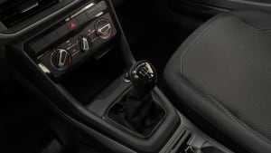 Volkswagen T-CROSS TRENDLINE MT miniatura 4