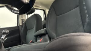 Nissan FRONTIER 4X2 XE MT miniatura 8