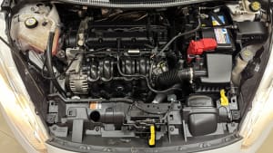 Ford FIESTA KINETIC DESIGN SE PLUS miniatura 9