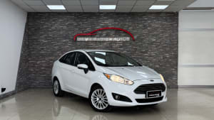 Ford FIESTA KINETIC DESIGN SE PLUS miniatura 8