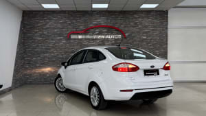 Ford FIESTA KINETIC DESIGN SE PLUS miniatura 7