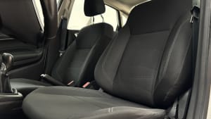 Ford FIESTA KINETIC DESIGN SE PLUS miniatura 15