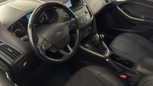 Ford FOCUS SE 5P miniatura 9