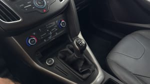 Ford FOCUS SE 5P miniatura 4