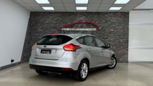 Ford FOCUS SE 5P miniatura 12
