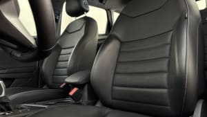 Volkswagen TAOS HIGHLINE 250 TSI miniatura 5
