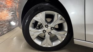 Chevrolet ONIX PLUS AT LTZ miniatura 13