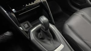 Peugeot 208 FELINE miniatura 4
