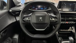 Peugeot 208 FELINE miniatura 6